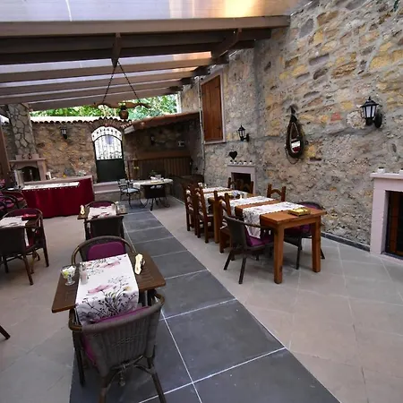 Olivia 1845 Ayvalik