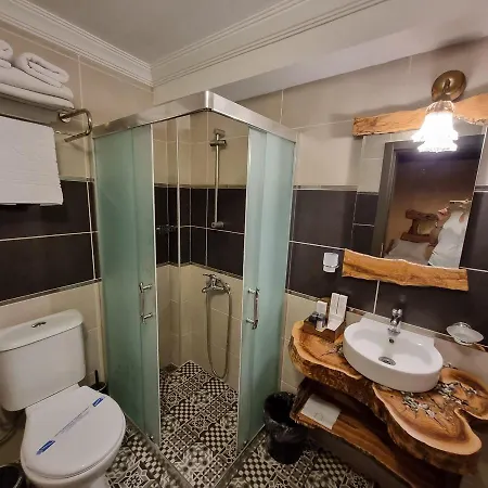 Hotel Olivia 1845 Ayvalik