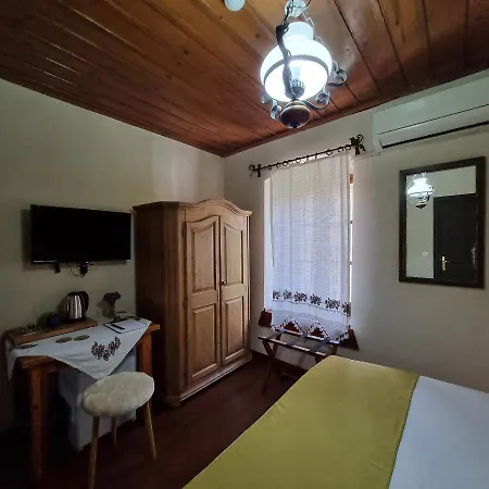 Olivia 1845 Hotel Ayvalik